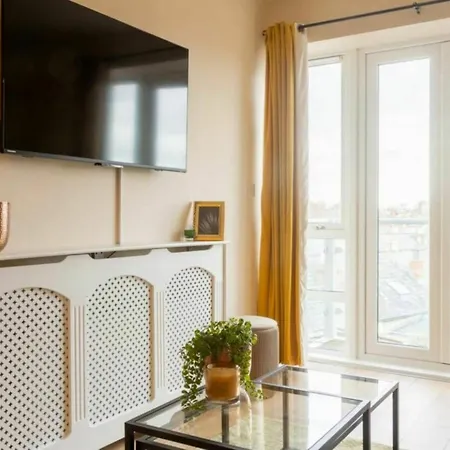 Stylish 1bdr Centre
