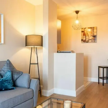 Stylish 1bdr Centre דבלין